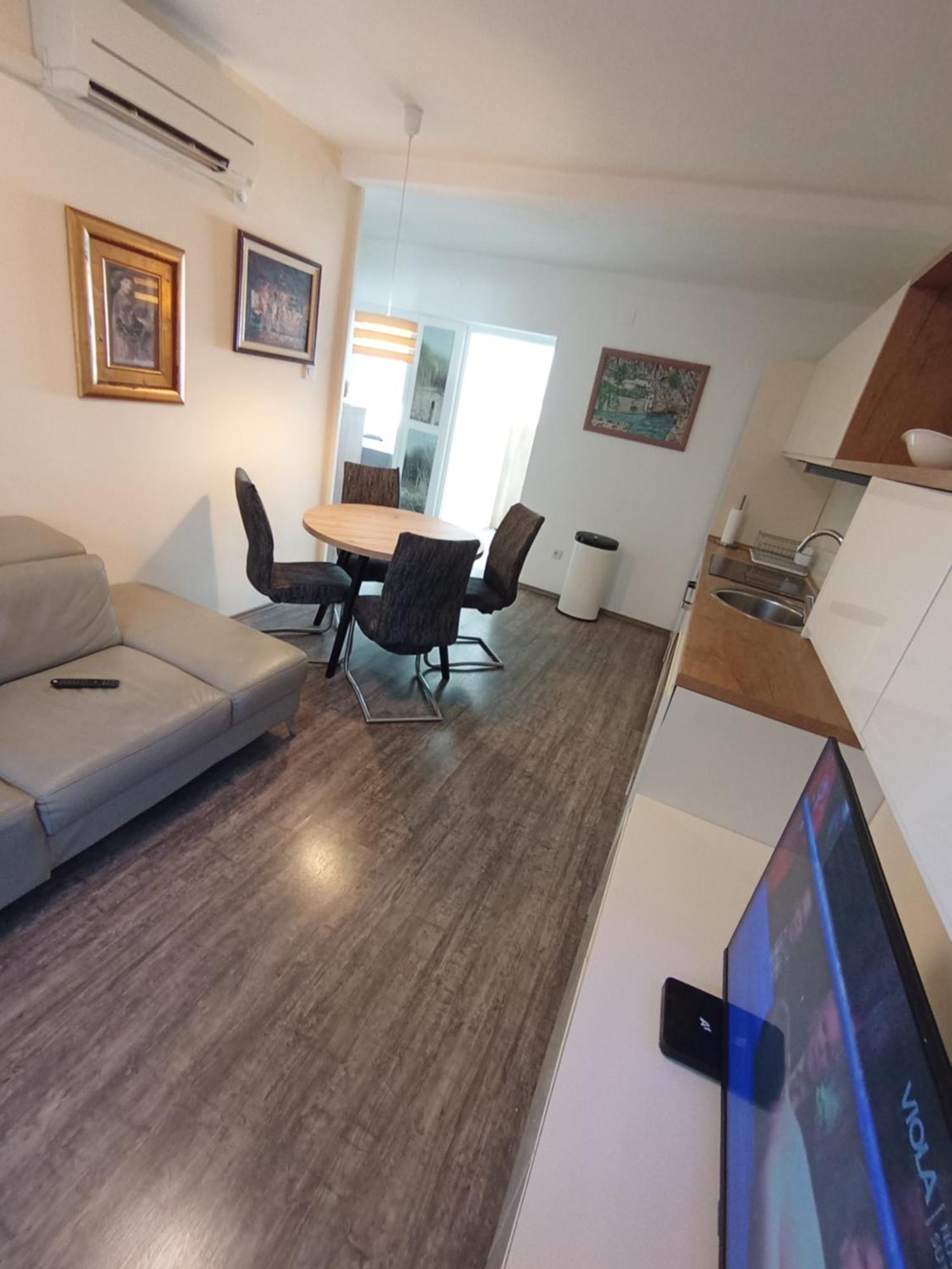 Marino - Sweet Comfort Apartment In City Center Split Exterior photo